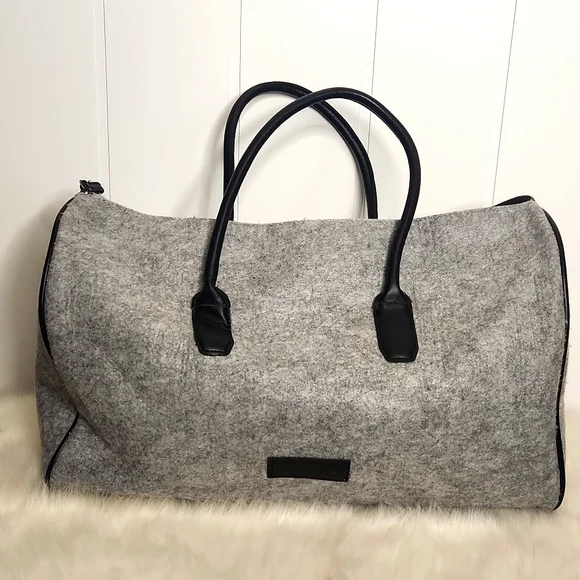 Kenneth Cole gray wool oversized weekend/duffel bag - Picture 1 of 10